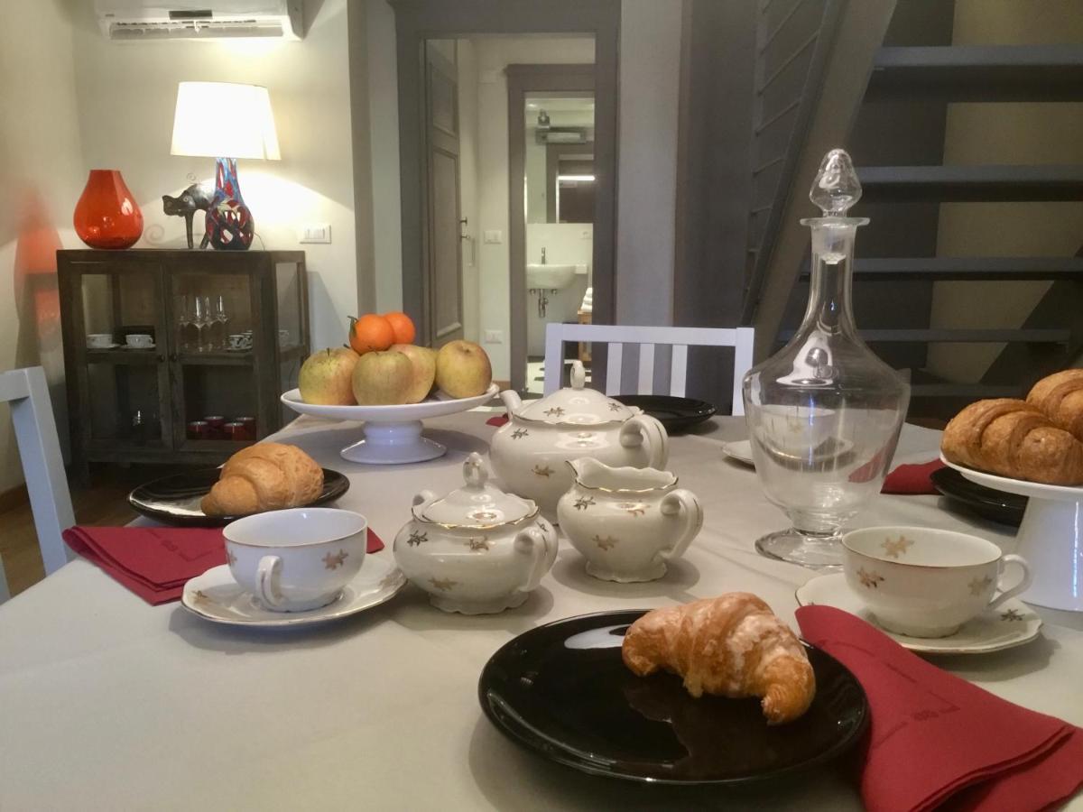 Torre Guinigi Luxury Loft Nel Centro Storico Di Lucca Apartment ภายนอก รูปภาพ