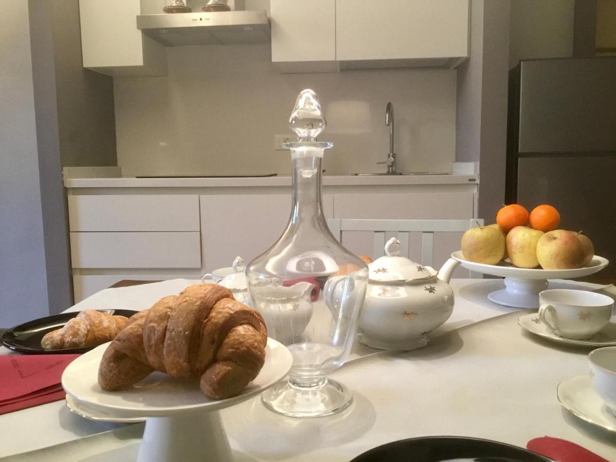 Torre Guinigi Luxury Loft Nel Centro Storico Di Lucca Apartment ภายนอก รูปภาพ